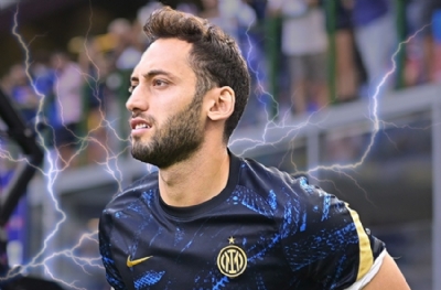 Hakan Çalhanoğlu'na kurulan kumpası canlı yayında açıkladı