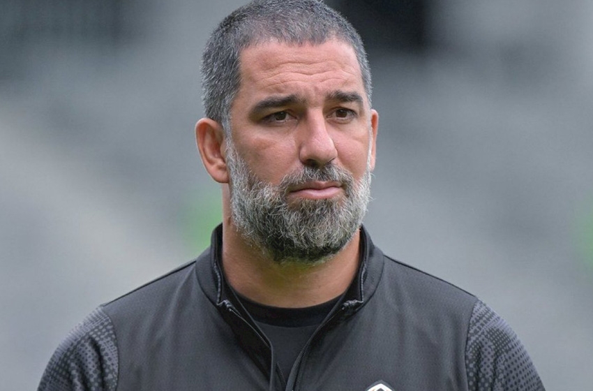 Arda Turan'ın Shakhtar Donetsk'i gol yağdırdı