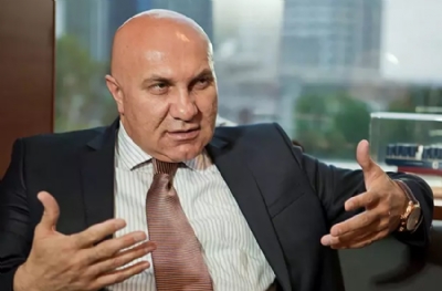 Yüksel Yıldırım 13 günde hocayı koydu