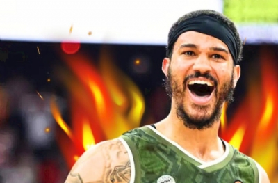 Nick Weiler-Babb Anadolu Efes'te