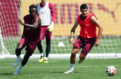 Galatasaray'da Icardi ayrı çalıştı