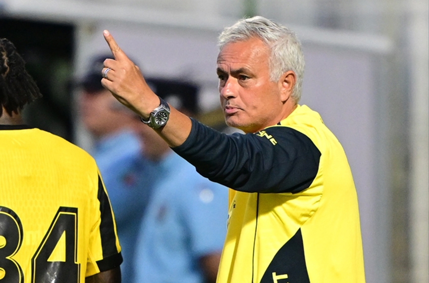 Mourinho ağam bizimle eğlenir