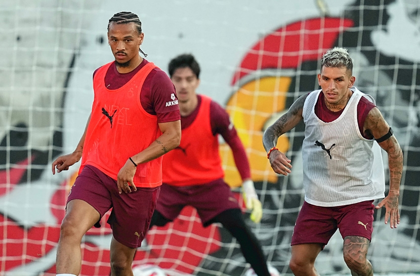 Leroy Sane takımla ilk antrenmanına çıktı