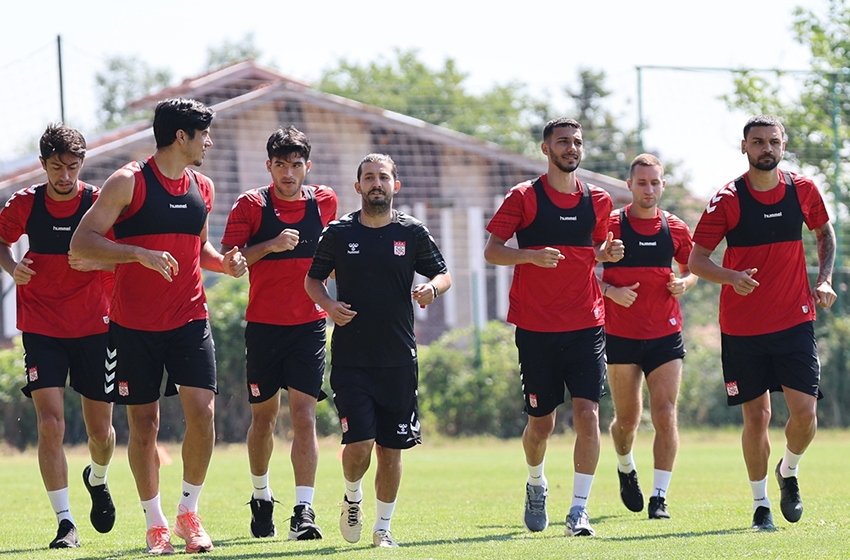 Sivasspor, Bolu'da tam gaz