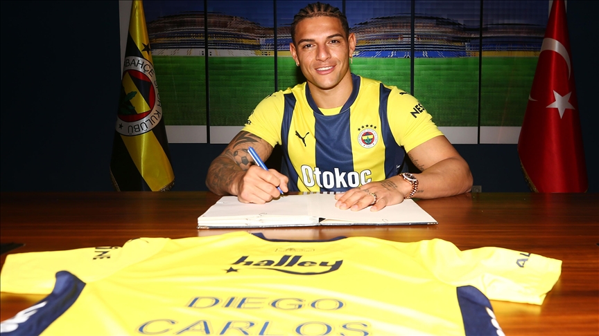 carlos