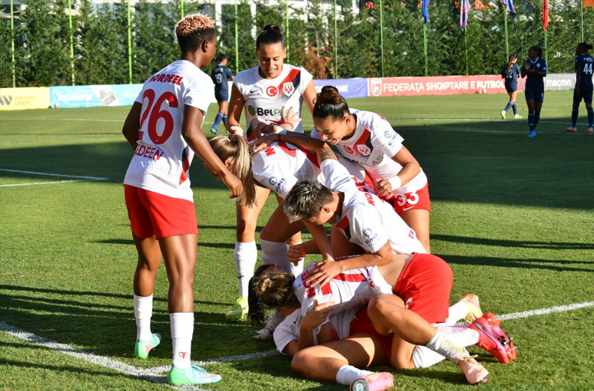 abb_fomget_kadin_futbol