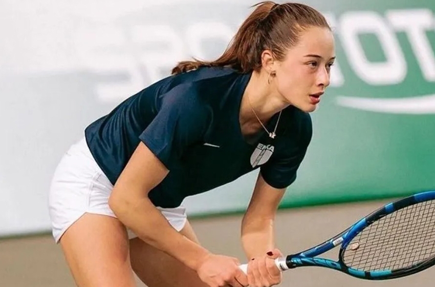 Zeynep Sönmez'den sürpriz karar