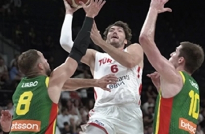 A Milliler, Litvanya'dan fark yedi!