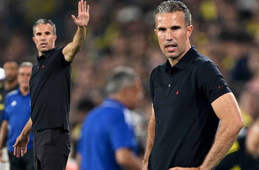 Robin van Persie'den Fenerbahçe itirafı