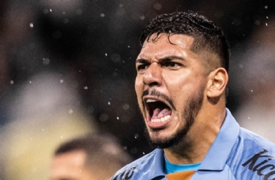 Bu kaleciyi isteyen Süper Lig takımı! Dikkat