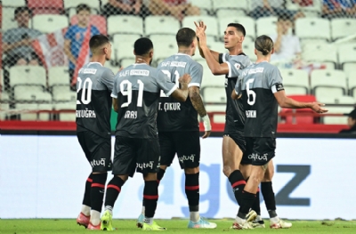 Antalyaspor - Fatih Karagümrük: 1-2 (MAÇ SONUCU)