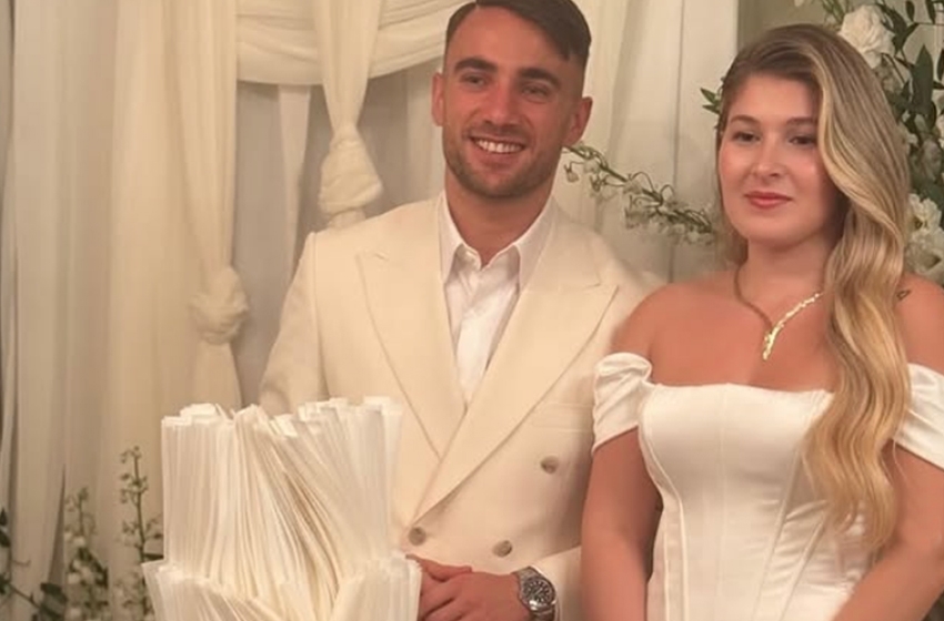 Yunus Akgün'ün mutlu günü!