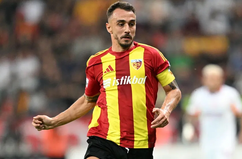 Gökhan Sazdağı Beşiktaş'ta! Transfer resmen açıklandı