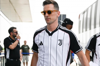 Trabzonspor ve Samsunspor, Arek Milik için kapışıyor! Son gün bombası