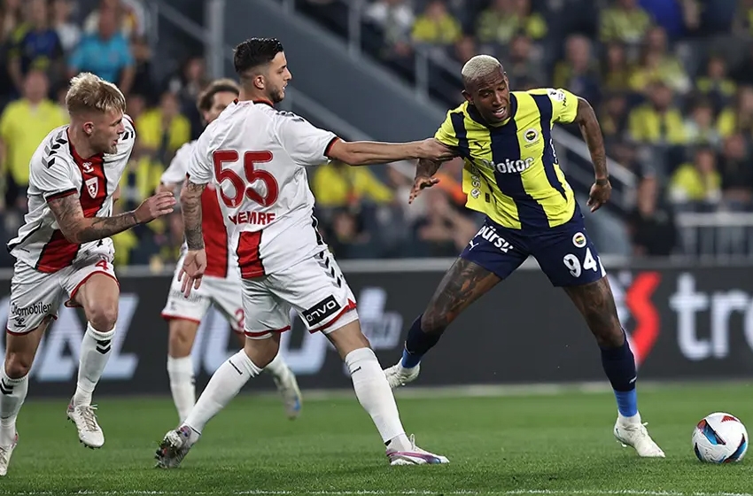 Samsunspor - Fenerbahçe maçı ertelenecek mi? Sürpriz açıklama
