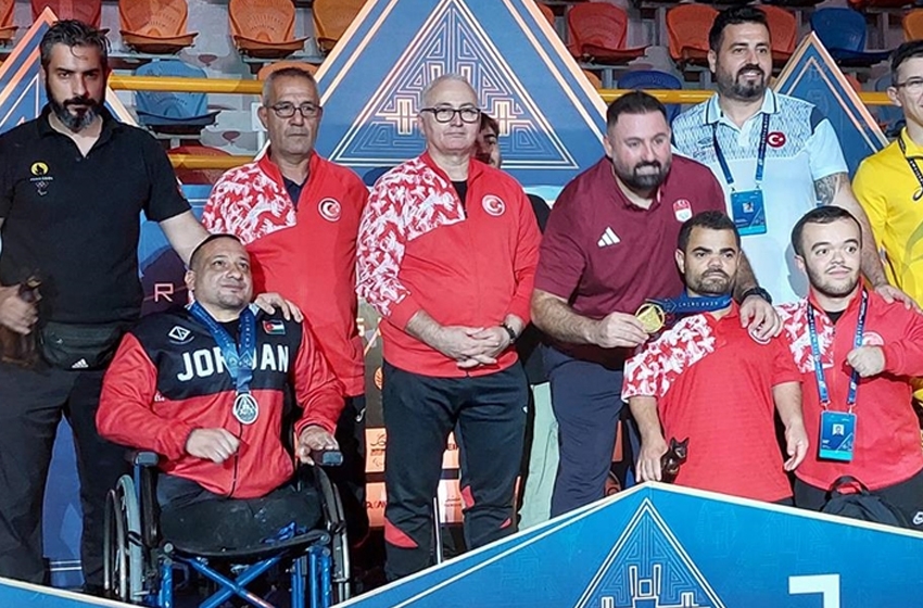 Milli para halterci Abdullah Kayapınar'dan altın madalya