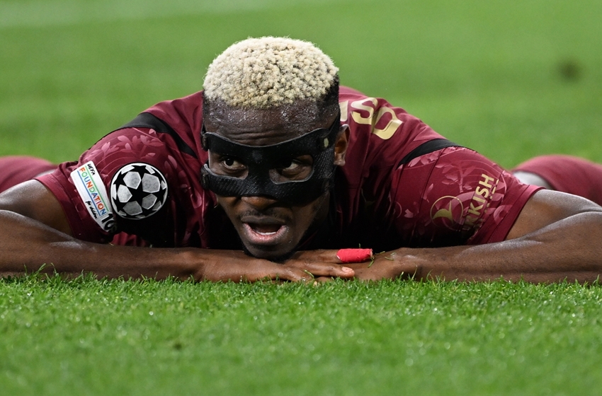 Osimhen'den büyük övgü: Yaşlı ama hala aç