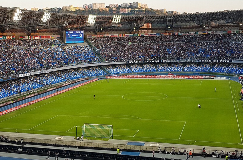 Futbolun en büyük düşmanı resmi yetkililer! Başkan yine çok sinirli