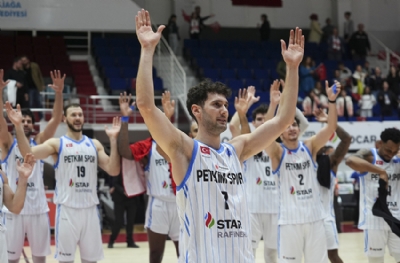 Aliağa Petkimspor - Petrolina AEK: 101-58 (MAÇ SONUCU)