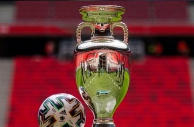 EURO 2028'de açılış maçına Cardiff, finale Londra ev sahipliği yapacak