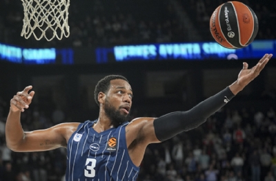 Anadolu Efes'in zorlu rakibi