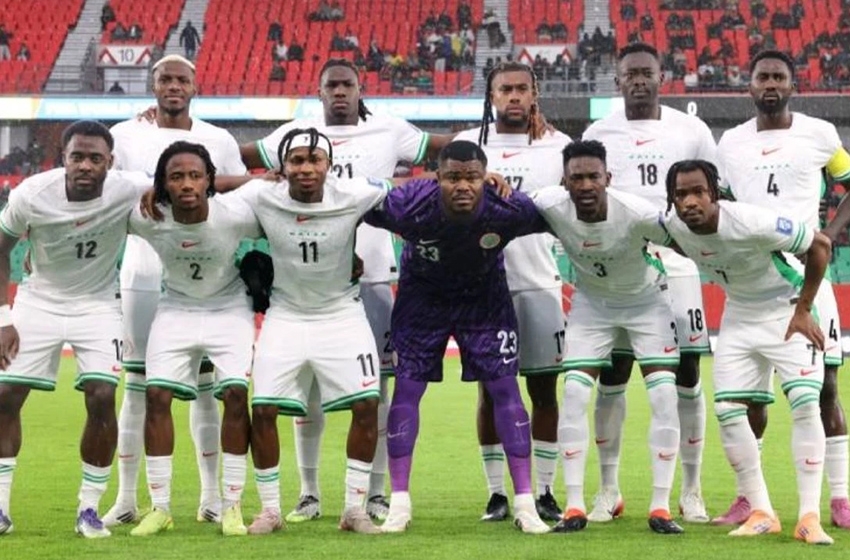 Osimhen milli takımda da durmuyor