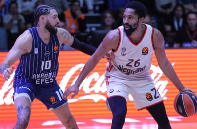 Anadolu Efes - Bayern Münih: 74-72 (MAÇ SONUCU)