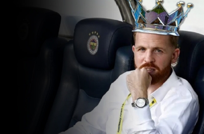 Devin Özek krallığını ilan etti