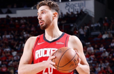 Alperen uzattı, Rockets kazandı