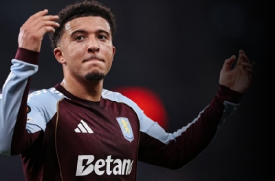 Hediye paketiyle Jadon Sancho, Fenerbahçe'ye