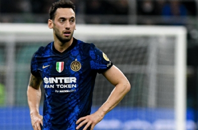 Hakan Çalhanoğlu'na yeni kontrat yok!