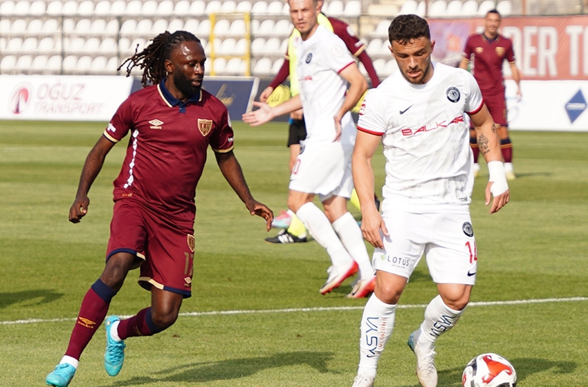 Bandırmaspor-Arca Çorum FK: 1-0 (MAÇ SONUCU)