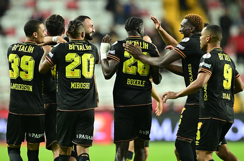 Antalyaspor-Göztepe: 1-2 (MAÇ SONUCU)