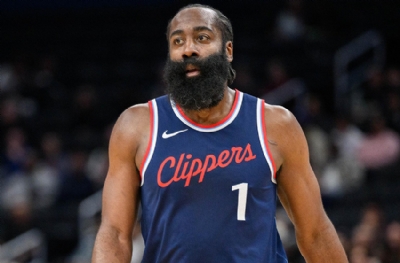 James Harden NBA tarihine adını yazdırdı