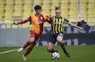 Namağlup lider Fenerbahçe! Derbide tek gol yetti