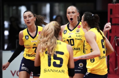  İlbank-Fenerbahçe Medicana: 0-3 (MAÇ SONUCU)