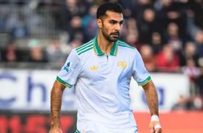 Zeki Çelik'in kırmızı kart gördü! AS Roma yenildi