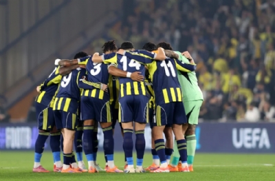 Fenerbahçe'de kadro dışı kararı! İrfan Can Kahveci ve Cenk Tosun'dan sonra üçüncü oldu