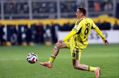 Saç ektirdiği için mi? Gür saçlarından sen sorumlusun