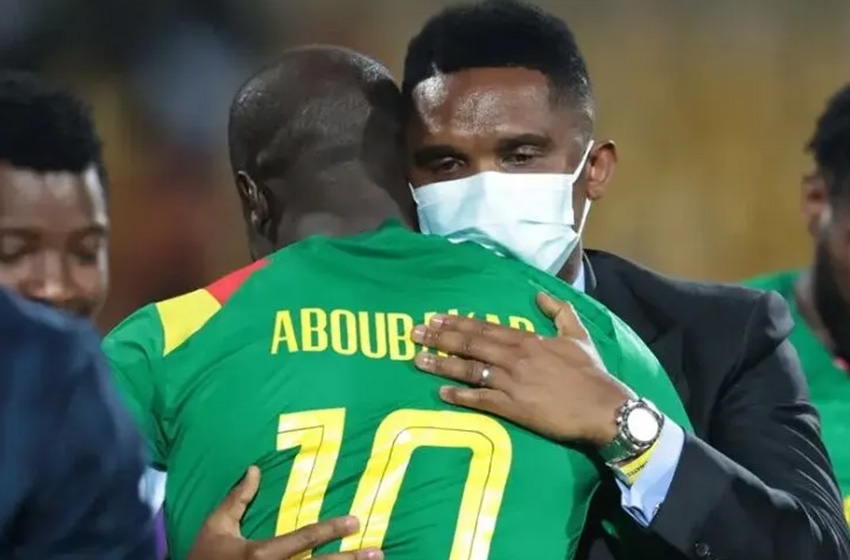 Her şeyin sebebi kıskançlık mı? Eto'o yaktı Aboubakar'ı