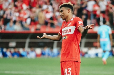 Fernandes'i isteyen elini cebine atacak!