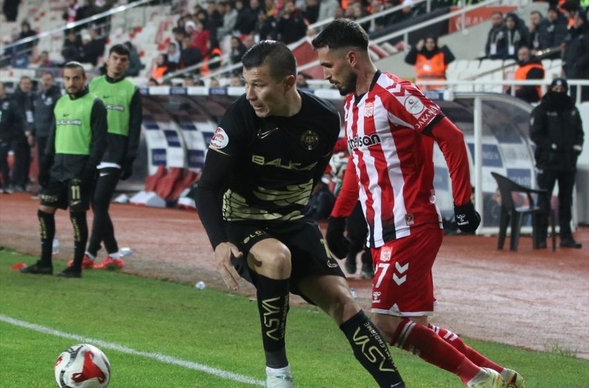 Özbelsan Sivasspor - Arca Çorum FK: 1-1 (MAÇ SONUCU)