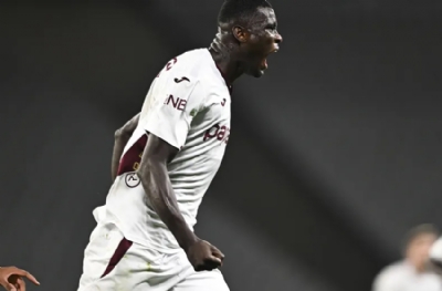 Hiçbir Galatasaraylı Paul Onuachu'yu yakalayamadı