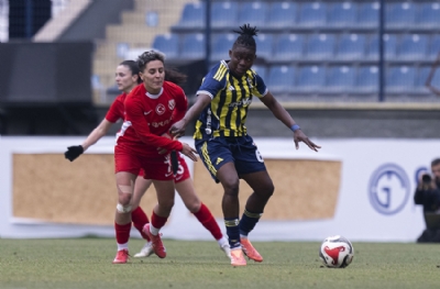  Ankara Büyükşehir Belediyesi FOMGET-Fenerbahçe arsaVev: 1-1 (MAÇ SONUCU)
