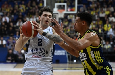 Fenerbahçe Beko - Anadolu Efes: 97-94 (MAÇ SONUCU)