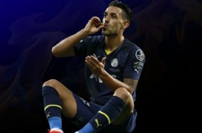 Hayaller yerle bir acı kahve