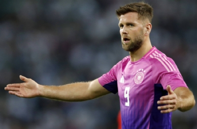 Beşiktaş ve Fenerbahçe'nin gözdesinden transfer kararı