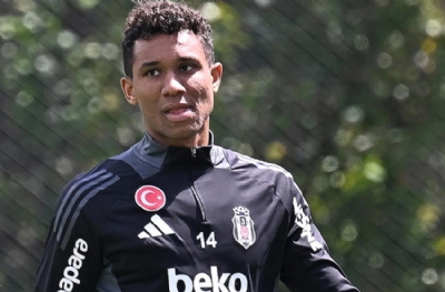 Felix Uduokhai kendisine kulüp arıyor