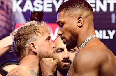 Şampiyon, sosyal medya fenomenini devirdi!